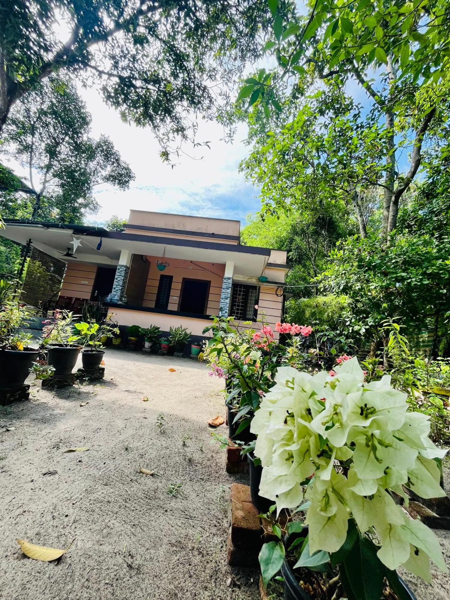Marari Kallyani Beach Homestay Mararikulam Exterior foto
